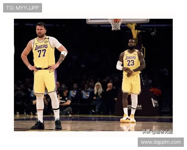 湖人逆转掘金球员评三满四低迷 湖人逆转掘金球员评三满四低迷